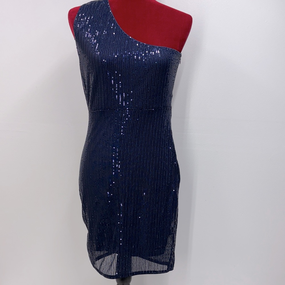 NWT prom Navy Sequin Rush short One-Shoulder Dress jrs/ womens sz large